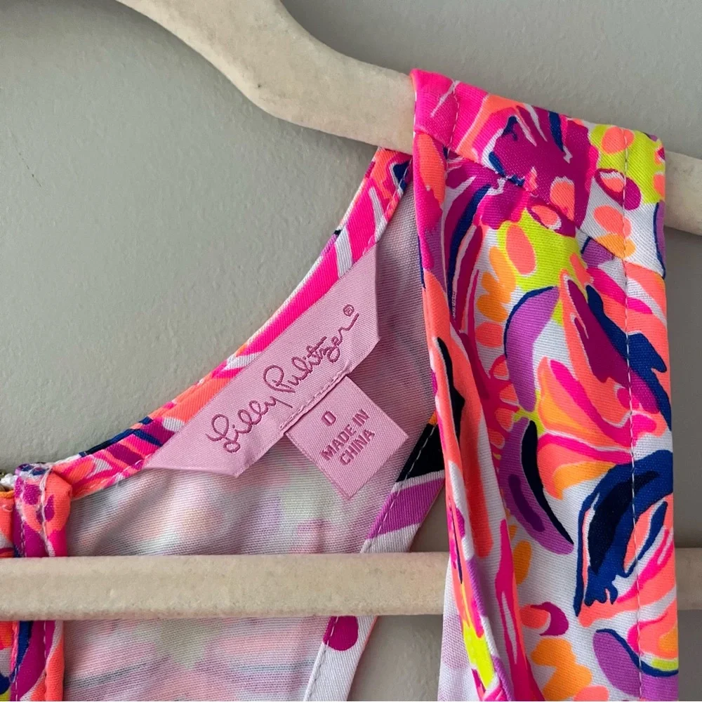 Lilly Pulitzer | Carlotta Pink Rock House Stretch Shift Dress
26707 Size 0 - Picture 5 of 7